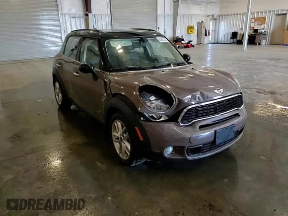 ✅ 2013 MINI Countryman S ALL4 • VIN: WMWZC5C52DWP33055 • Lot: 80901345. Listed on Copart with 114,186 mi. Free auction sales archive from the USA and detailed vehicle history report at DreamBid. Image 13.
