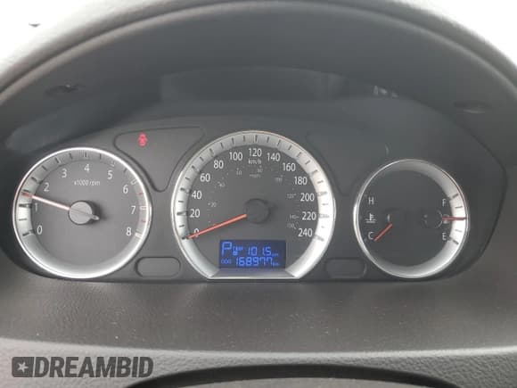 ✅ 2009 Hyundai Sonata GLS • VIN: 5NPET46C69H463086 • Лот: 73596194. Опубликован ранее на Copart с пробегом 168 977 миль. Бесплатный доступ к архиву аукционных продаж из США и подробный отчёт об истории автомобиля на DreamBid. Изображение 9.