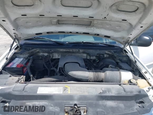 ✅ 2003 Ford F-150 XL • VIN: 1FTRX17W53NA40472 • Лот: 42491035. Опубликован ранее на IAAI с пробегом Не указан. Бесплатный доступ к архиву аукционных продаж из США и подробный отчёт об истории автомобиля на DreamBid. Изображение 10.