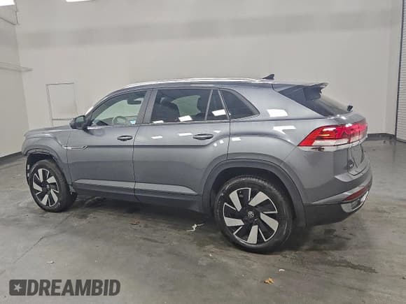 ✅ 2025 Volkswagen Atlas SE • VIN: 1V2HE2CA4SC204398 • Лот: 93465785. Опубликован ранее на Copart с пробегом 17 247 миль. Бесплатный доступ к архиву аукционных продаж из США и подробный отчёт об истории автомобиля на DreamBid. Изображение 2.