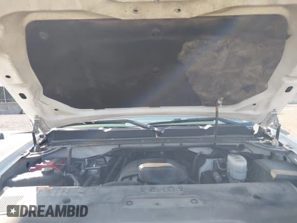 ✅ 2011 Chevrolet Silverado 2500HD Work Truck • VIN: 1GC2CVCG6BZ138484 • Лот: 43142036. Опубликован ранее на IAAI с пробегом 138 318 миль. Бесплатный доступ к архиву аукционных продаж из США и подробный отчёт об истории автомобиля на DreamBid. Изображение 10.