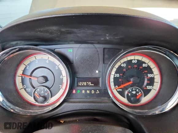 2018 Dodge Grand Caravan SXT z VIN 2C4RDGCG8JR239798, wystawiony jako Copart lot #85363345 z przebiegiem 122 879 mil mil oraz Szkoda całkowita • Salvage title. Historia ofert i sprzedaży dostępna na DreamBid. Obrazek 9.