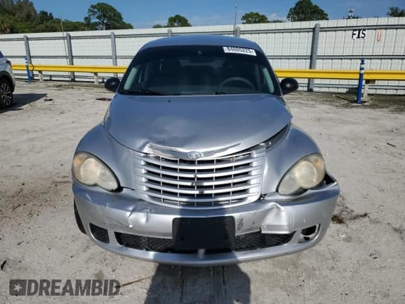 ✅ 2008 Chrysler PT Cruiser • VIN: 3A8FY48B38T213760 • Лот: 91317325. Опубликован ранее на Copart с пробегом 179 684 миль. Бесплатный доступ к архиву аукционных продаж из США и подробный отчёт об истории автомобиля на DreamBid. Изображение 5.