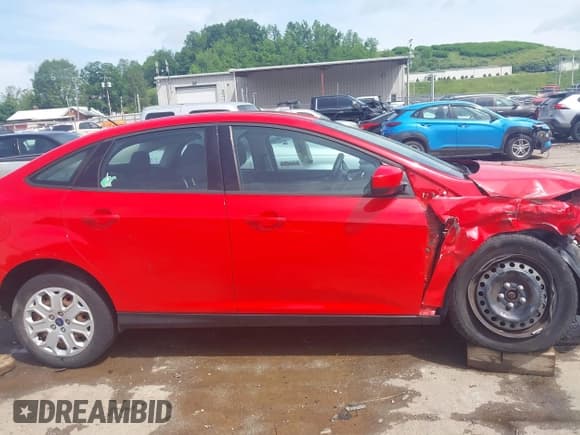 ✅ 2012 Ford Focus SE • VIN: 1FAHP3F27CL414653 • Lot: 42358976. Listed on IAAI with 106,288 mi. Free auction sales archive from the USA and detailed vehicle history report at DreamBid. Image 14.