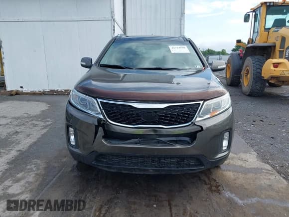 ✅ 2015 Kia Sorento EX • VIN: 5XYKUDA71FG621296 • Лот: 42724508. Опубликован ранее на IAAI с пробегом 188 926 миль. Бесплатный доступ к архиву аукционных продаж из США и подробный отчёт об истории автомобиля на DreamBid. Изображение 6.