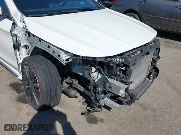 ✅ 2014 Mercedes-Benz CLA 45 AMG • VIN: WDDSJ5CB3EN103607 • Lot: 41657065. Listed on IAAI with 69,669 mi. Free auction sales archive from the USA and detailed vehicle history report at DreamBid. Image 6.