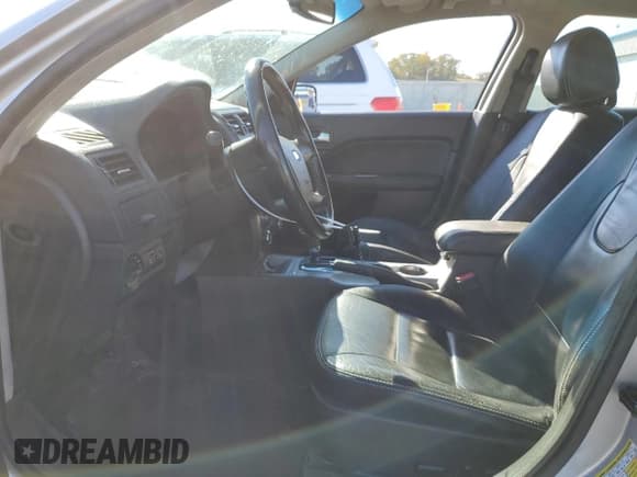 ✅ 2012 Ford Fusion SEL • VIN: 3FAHP0JG4CR339624 • Lot: 80106535. Listed on Copart with 138,439 mi. Free auction sales archive from the USA and detailed vehicle history report at DreamBid. Image 7.