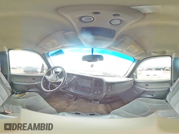 ✅ 2003 Chevrolet Silverado 2500HD LS • VIN: 1GCHC29123E274857 • Лот: 53446795. Опубликован ранее на Copart с пробегом 198 736 миль. Бесплатный доступ к архиву аукционных продаж из США и подробный отчёт об истории автомобиля на DreamBid. Изображение 14.