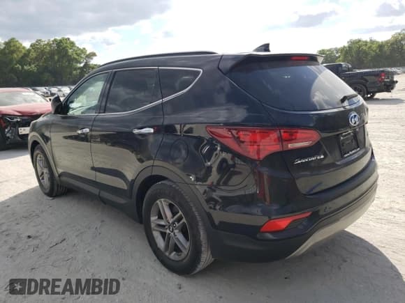 ✅ 2017 Hyundai Santa Fe 2.4L • VIN: 5NMZU3LB6HH032831 • Лот: 45124753. Опубликован ранее на Copart с пробегом 161 805 миль. Бесплатный доступ к архиву аукционных продаж из США и подробный отчёт об истории автомобиля на DreamBid. Изображение 2.