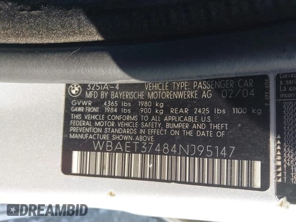 ✅ 2004 BMW 3 Series 325i • VIN: WBAET37484NJ95147 • Lot: 42582889. Listed on IAAI with 246,354 mi. Free auction sales archive from the USA and detailed vehicle history report at DreamBid. Image 9.