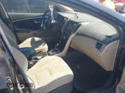 ✅ 2013 Hyundai Elantra • VIN: KMHD35LE7DU041524 • Lot: 40436775. Listed on IAAI with Not provided. Free auction sales archive from the USA and detailed vehicle history report at DreamBid. Image 5.