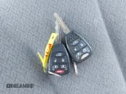 ✅ 2006 Chrysler Town & Country Touring • VIN: 2A4GP54L36R806029 • Lot: 43788386. Wystawiony na IAAI z przebiegiem 178 350 mil. Bezpłatny archiwum sprzedaży aukcyjnych z USA i szczegółowy raport historii pojazdu na DreamBid. Zdjęcie 11.