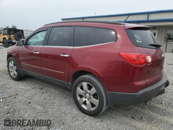 ✅ 2011 Chevrolet Traverse LTZ • VIN: 1GNKRLED3BJ290489 • Lot: 71065274. Wystawiony na Copart z przebiegiem 192 130 mil. Bezpłatny archiwum sprzedaży aukcyjnych z USA i szczegółowy raport historii pojazdu na DreamBid. Zdjęcie 2.