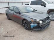 ✅ 2024 Nissan Altima SR • VIN: 1N4BL4CV2RN365641 • Lot: 43508256. Wystawiony na IAAI z przebiegiem 45 485 mil. Bezpłatny archiwum sprzedaży aukcyjnych z USA i szczegółowy raport historii pojazdu na DreamBid. Zdjęcie 1.