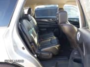 ✅ 2017 Infiniti QX60 • VIN: 5N1DL0MN9HC523828 • Lot: 43600140. Wystawiony na IAAI z przebiegiem 98 919 mil. Bezpłatny archiwum sprzedaży aukcyjnych z USA i szczegółowy raport historii pojazdu na DreamBid. Zdjęcie 8.