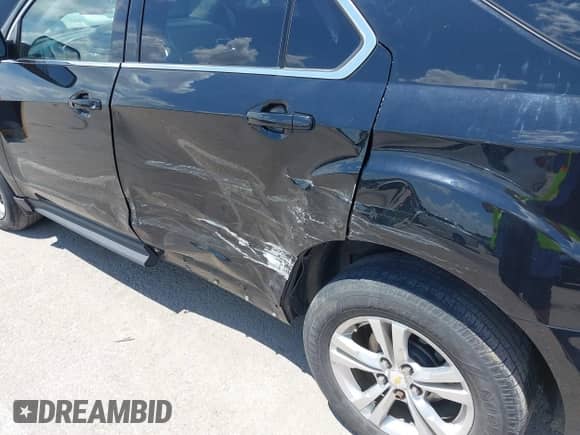 2017 Chevrolet Equinox LT с VIN 2GNALCEK5H1576102, выставлен на аукционе IAAI как лот 42494207 с пробегом 133 171 миль миль и . История ставок и продаж доступна на DreamBid. Изображение 6.