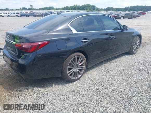 ✅ 2018 Infiniti Q50 Red Sport 400 • VIN: JN1FV7AR2JM481061 • Lot: 42362510. Wystawiony na IAAI z przebiegiem 70 028 mil. Bezpłatny archiwum sprzedaży aukcyjnych z USA i szczegółowy raport historii pojazdu na DreamBid. Zdjęcie 4.