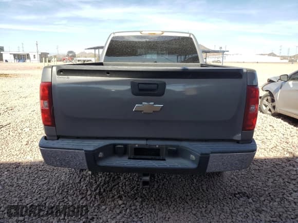 ✅ 2008 Chevrolet Silverado 1500 2LT • VIN: 2GCEC19Y381226500 • Lot: 45976675. Wystawiony na Copart z przebiegiem 174 233 mil. Bezpłatny archiwum sprzedaży aukcyjnych z USA i szczegółowy raport historii pojazdu na DreamBid. Zdjęcie 6.