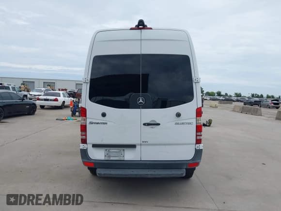 ✅ 2013 Mercedes-Benz Sprinter Passenger • VIN: WDZPE7CC8D5787397 • Лот: 42661008. Опубликован ранее на IAAI с пробегом 78 231 миль. Бесплатный доступ к архиву аукционных продаж из США и подробный отчёт об истории автомобиля на DreamBid. Изображение 16.