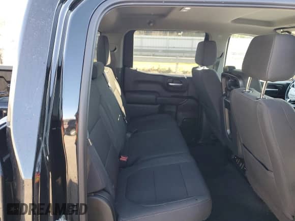 2021 Chevrolet Silverado 1500 LT z VIN 1GCPYDEK6MZ267119, wystawiony jako Copart lot #87022124 z przebiegiem 35 054 mil mil oraz Szkoda całkowita • Salvage title. Historia ofert i sprzedaży dostępna na DreamBid. Obrazek 10.