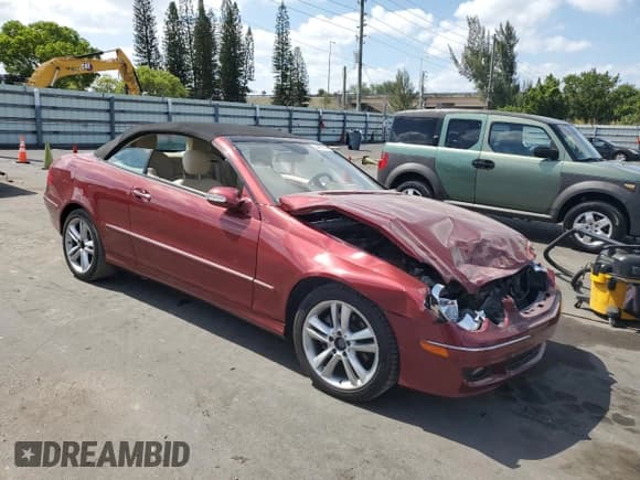 ✅ 2008 Mercedes-Benz CLK 350 • VIN: WDBTK56F48T094425 • Lot: 54401365. Wystawiony na Copart z przebiegiem 66 818 mil. Bezpłatny archiwum sprzedaży aukcyjnych z USA i szczegółowy raport historii pojazdu na DreamBid. Zdjęcie 4.