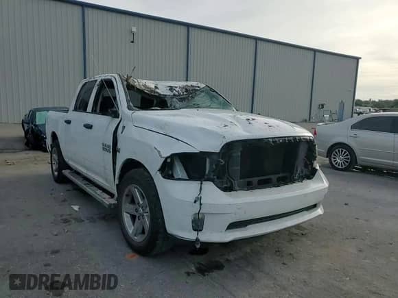 2013 Ram 1500 Express z VIN 1C6RR6KT1DS722537, wystawiony jako Copart lot #81500105 z przebiegiem Nie podano mil oraz Szkoda całkowita • Salvage title. Historia ofert i sprzedaży dostępna na DreamBid. Obrazek 14.