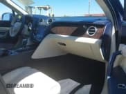 ✅ 2019 Bentley Bentayga V8 • VIN: SJAAM2ZVXKC026160 • Лот: 42131132. Опубликован ранее на IAAI с пробегом 38 512 миль. Бесплатный доступ к архиву аукционных продаж из США и подробный отчёт об истории автомобиля на DreamBid. Изображение 5.