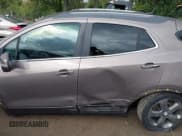 ✅ 2014 Buick Encore • VIN: KL4CJESB0EB610993 • Lot: 43288005. Wystawiony na IAAI z przebiegiem 83 934 mil. Bezpłatny archiwum sprzedaży aukcyjnych z USA i szczegółowy raport historii pojazdu na DreamBid. Zdjęcie 14.