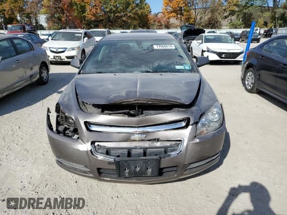 ✅ 2011 Chevrolet Malibu 1LT • VIN: 1G1ZC5E15BF217257 • Lot: 77068614. Listed on Copart with 42,422 mi. Free auction sales archive from the USA and detailed vehicle history report at DreamBid. Image 5.
