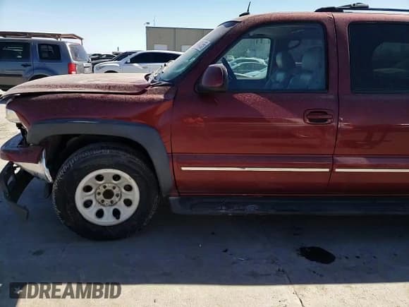 ✅ 2002 Chevrolet Suburban LT • VIN: 1GNEC16Z92J320480 • Лот: 49434055. Опубликован ранее на Copart с пробегом 358 512 миль. Бесплатный доступ к архиву аукционных продаж из США и подробный отчёт об истории автомобиля на DreamBid. Изображение 11.