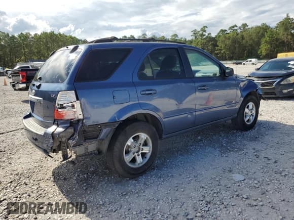 ✅ 2007 Kia Sorento LX • VIN: KNDJD736175730546 • Lot: 68021544. Wystawiony na Copart z przebiegiem 220 918 mil. Bezpłatny archiwum sprzedaży aukcyjnych z USA i szczegółowy raport historii pojazdu na DreamBid. Zdjęcie 3.