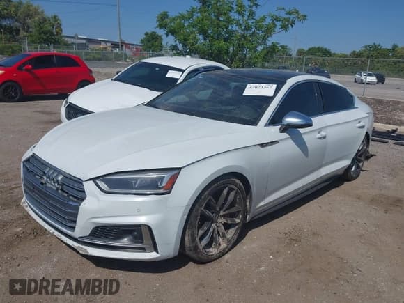 ✅ 2019 Audi S5 Sportback Prestige • VIN: WAUC4CF56KA016896 • Lot: 42023367. Listed on IAAI with Not provided. Free auction sales archive from the USA and detailed vehicle history report at DreamBid. Image 2.