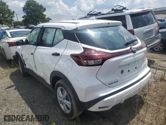 ✅ 2024 Nissan Kicks S • VIN: 3N1CP5BV7RL582728 • Лот: 64936175. Опубликован ранее на Copart с пробегом 4 129 миль. Бесплатный доступ к архиву аукционных продаж из США и подробный отчёт об истории автомобиля на DreamBid. Изображение 2.