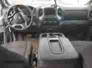 2021 Chevrolet Silverado 3500HD LT z VIN 1GC4YTEYXMF208982, wystawiony jako Copart lot #58151165 z przebiegiem 114 274 mil mil oraz Szkoda całkowita • Salvage title. Historia ofert i sprzedaży dostępna na DreamBid. Obrazek 8.