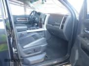 ✅ 2009 Dodge 1500 Laramie • VIN: 1D3HV13T49J530213 • Lot: 42335733. Wystawiony na IAAI z przebiegiem 182 870 mil. Bezpłatny archiwum sprzedaży aukcyjnych z USA i szczegółowy raport historii pojazdu na DreamBid. Zdjęcie 5.