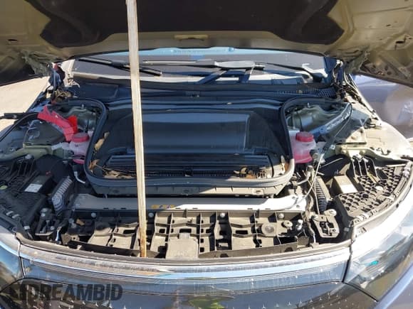 ✅ 2022 Mercedes-Benz EQS 580 • VIN: W1KCG4EB3NA010152 • Lot: 43504977. Listed on IAAI with 34,798 mi. Free auction sales archive from the USA and detailed vehicle history report at DreamBid. Image 10.