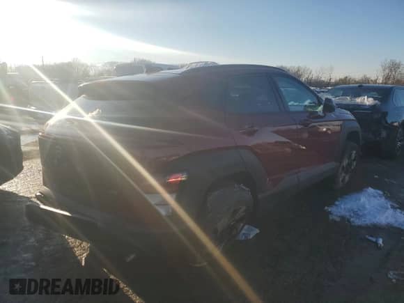 2025 Hyundai Kona SEL with VIN KM8HBCAB6SU206140, listed as a Copart auction lot 83446914 with 3,436 mi miles and Salvage title. Bid and sale history available at DreamBid. Image 3.