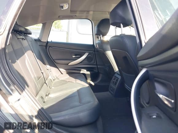 ✅ 2014 BMW 3 Series 328i Gran Turismo xDrive • VIN: WBA3X5C52ED557048 • Лот: 42010903. Опубликован ранее на IAAI с пробегом 179 391 миль. Бесплатный доступ к архиву аукционных продаж из США и подробный отчёт об истории автомобиля на DreamBid. Изображение 8.