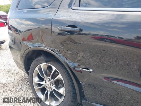 ✅ 2019 Dodge Durango GT Plus • VIN: 1C4RDHDG4KC556928 • Лот: 43015651. Опубликован ранее на IAAI с пробегом 132 711 миль. Бесплатный доступ к архиву аукционных продаж из США и подробный отчёт об истории автомобиля на DreamBid. Изображение 17.