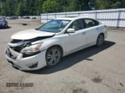 ✅ 2013 Nissan Altima SV • VIN: 1N4BL3AP4DN463948 • Lot: 60295225. Listed on Copart with 133,924 mi. Free auction sales archive from the USA and detailed vehicle history report at DreamBid. Image 1.