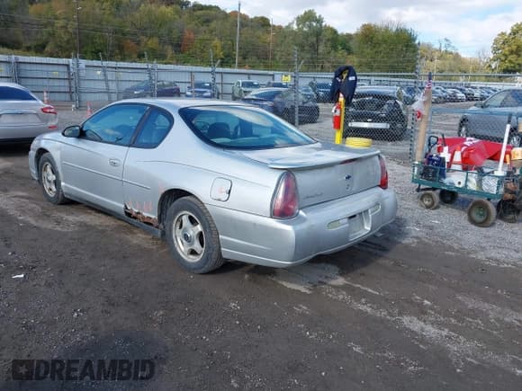 ✅ 2004 Chevrolet Monte Carlo LS • VIN: 2G1WW12E249399506 • Лот: 43571722. Опубликован ранее на IAAI с пробегом 196 412 миль. Бесплатный доступ к архиву аукционных продаж из США и подробный отчёт об истории автомобиля на DreamBid. Изображение 3.