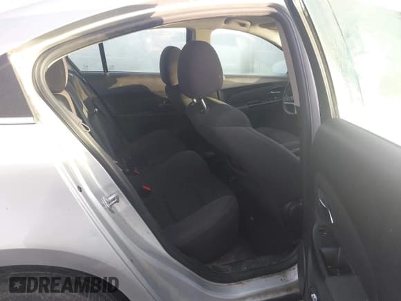 ✅ 2014 Chevrolet Cruze 1LT • VIN: 1G1PC5SB7E7219031 • Lot: 43581337. Listed on IAAI with 150,660 mi. Free auction sales archive from the USA and detailed vehicle history report at DreamBid. Image 8.