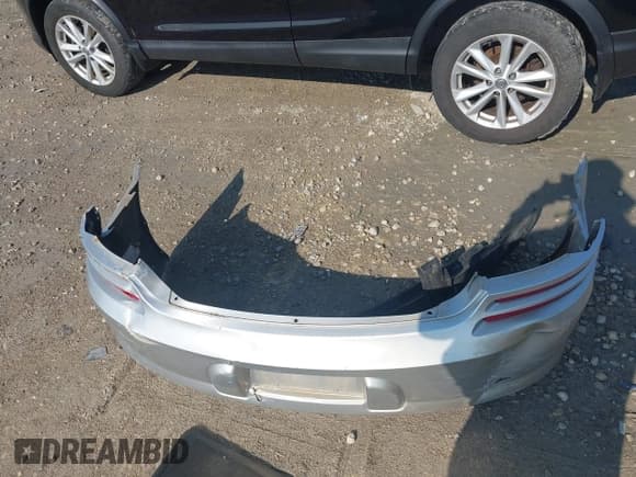 ✅ 2001 Dodge Stratus SE • VIN: 1B3EJ46U21N508528 • Lot: 42851096. Wystawiony na IAAI z przebiegiem 90 708 mil. Bezpłatny archiwum sprzedaży aukcyjnych z USA i szczegółowy raport historii pojazdu na DreamBid. Zdjęcie 12.