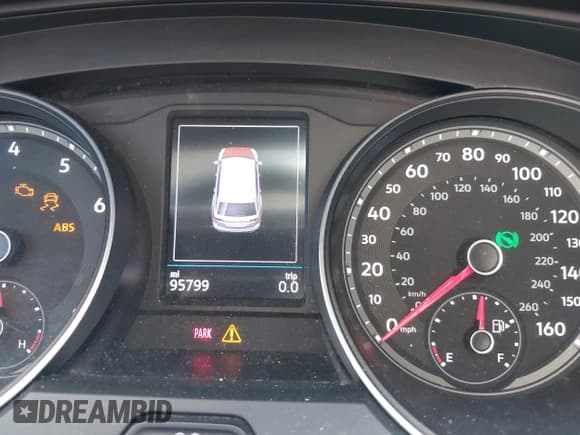 ✅ 2018 Volkswagen Atlas SE • VIN: 1V2CP2CA6JC595282 • Lot: 42227930. Listed on IAAI with 95,800 mi. Free auction sales archive from the USA and detailed vehicle history report at DreamBid. Image 7.