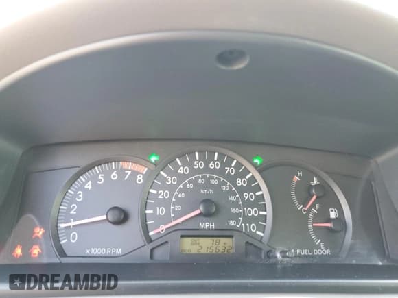 ✅ 2005 Toyota Corolla CE • VIN: 1NXBR32E05Z489701 • Lot: 92654495. Listed on Copart with 215,632 mi. Free auction sales archive from the USA and detailed vehicle history report at DreamBid. Image 9.