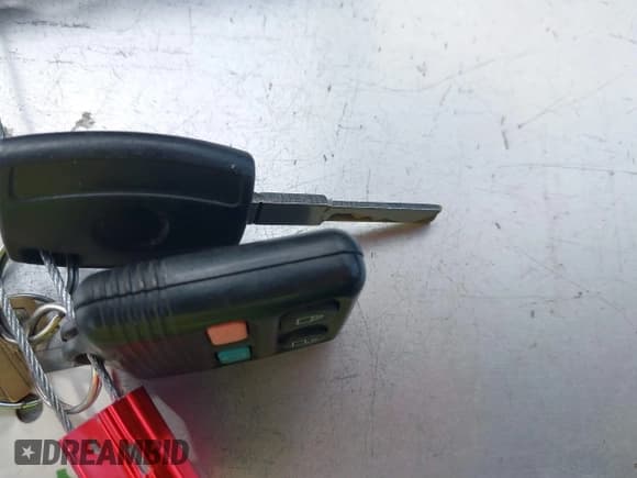 ✅ 2018 Ford Transit • VIN: 1FTYR1YM5JKB17150 • Лот: 41597583. Опубликован ранее на IAAI с пробегом 59 141 миль. Бесплатный доступ к архиву аукционных продаж из США и подробный отчёт об истории автомобиля на DreamBid. Изображение 11.