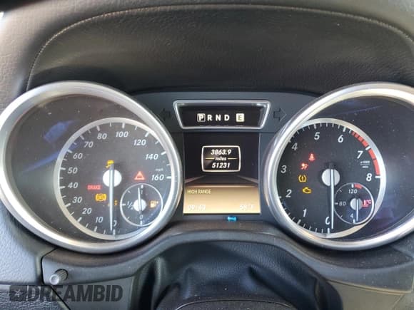 ✅ 2015 Mercedes-Benz G 550 • VIN: WDCYC3HFXFX239151 • Lot: 41158934. Listed on Copart with 51,231 mi. Free auction sales archive from the USA and detailed vehicle history report at DreamBid. Image 9.