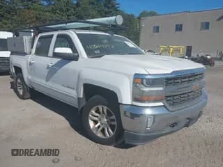 ✅ 2018 Chevrolet Silverado 1500 LT • VIN: 3GCUKREC1JG258558 • Лот: 43214247. Опубликован ранее на IAAI с пробегом 261 499 миль. Бесплатный доступ к архиву аукционных продаж из США и подробный отчёт об истории автомобиля на DreamBid. Изображение 1.