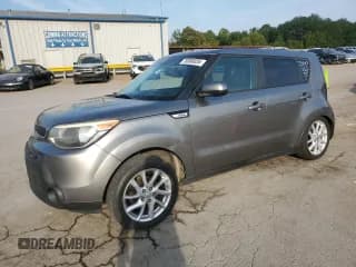 ✅ 2016 Kia Soul • VIN: KNDJN2A2XG7374084 • Лот: 70380035. Опубликован ранее на Copart с пробегом 160 945 миль. Бесплатный доступ к архиву аукционных продаж из США и подробный отчёт об истории автомобиля на DreamBid. Изображение 1.