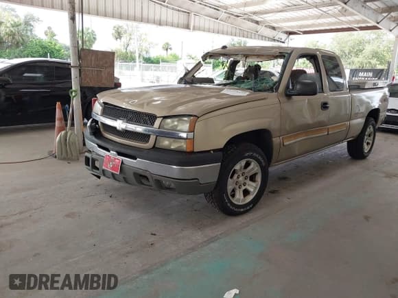 ✅ 2004 Chevrolet Silverado 1500 Z71 • VIN: 1GCEK19T74E400794 • Лот: 43539429. Опубликован ранее на IAAI с пробегом 233 337 миль. Бесплатный доступ к архиву аукционных продаж из США и подробный отчёт об истории автомобиля на DreamBid. Изображение 2.